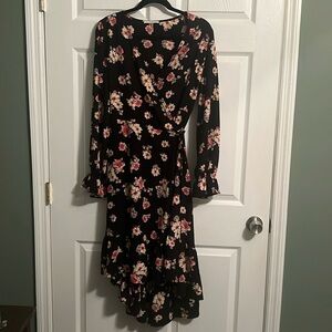 Easel floral dress